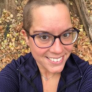 Meet your Posher, Laura